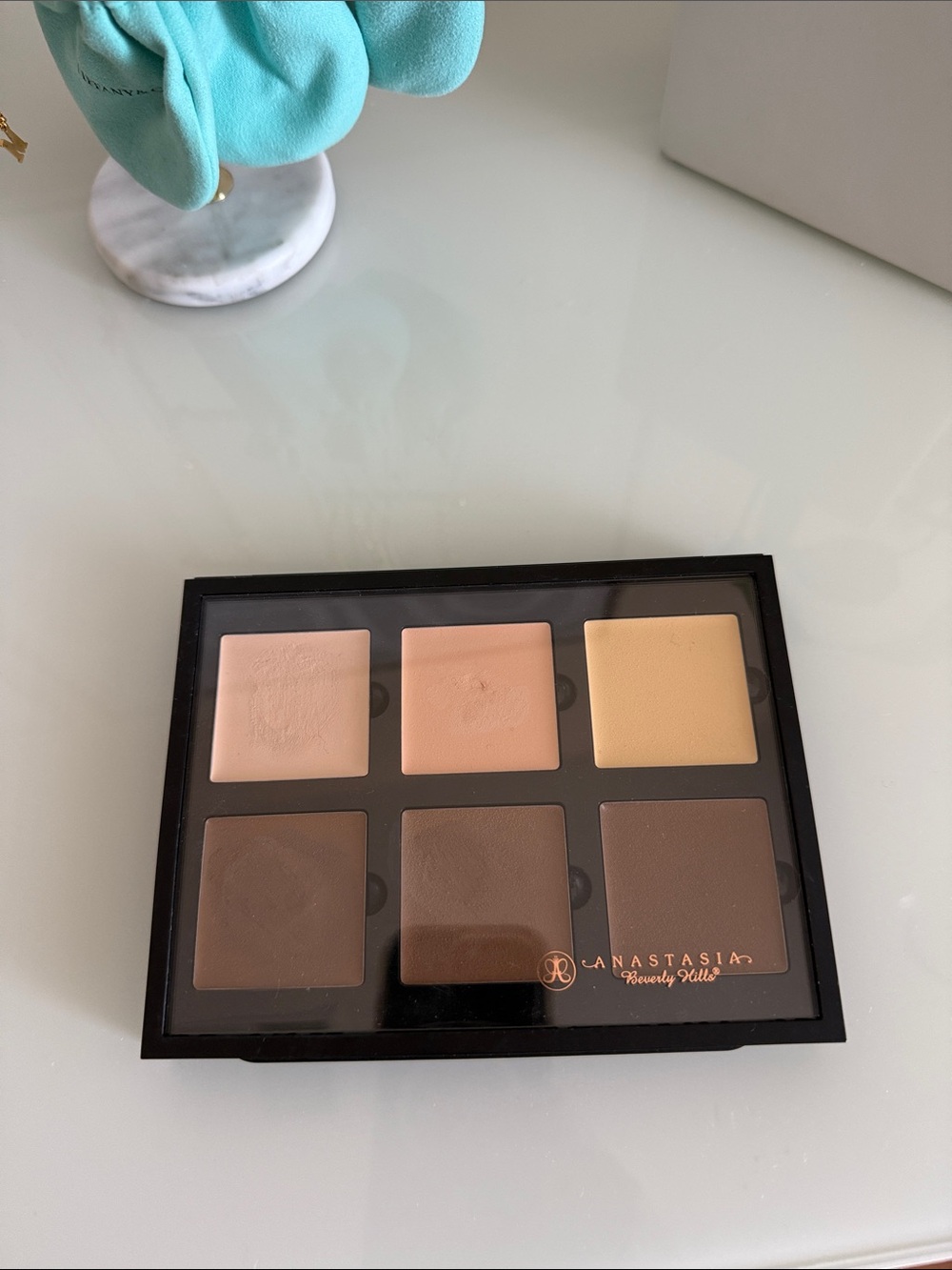Anastasia Beverly Hills Cream Contour Palette – Beige, Tan & Brown Tones